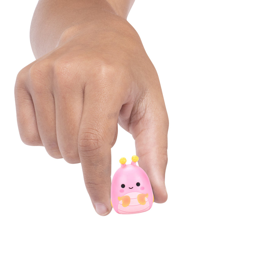SQUISHMALLOWS Squish-a-longs Scribbles karp ja 2 minifiguuri